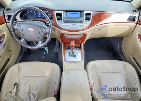 2014 Hyundai Genesis 3.8L z USA, uszkodzony, nr VIN KMHGC4DD9EU263190